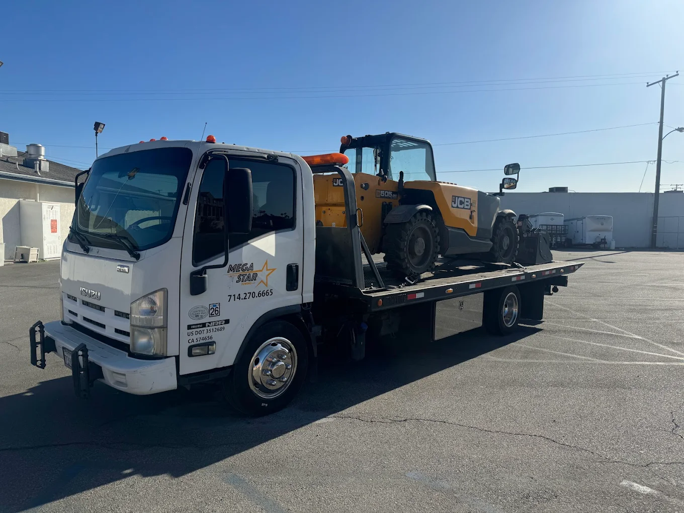 Gallery 3 Equipment Towing in Southern California.