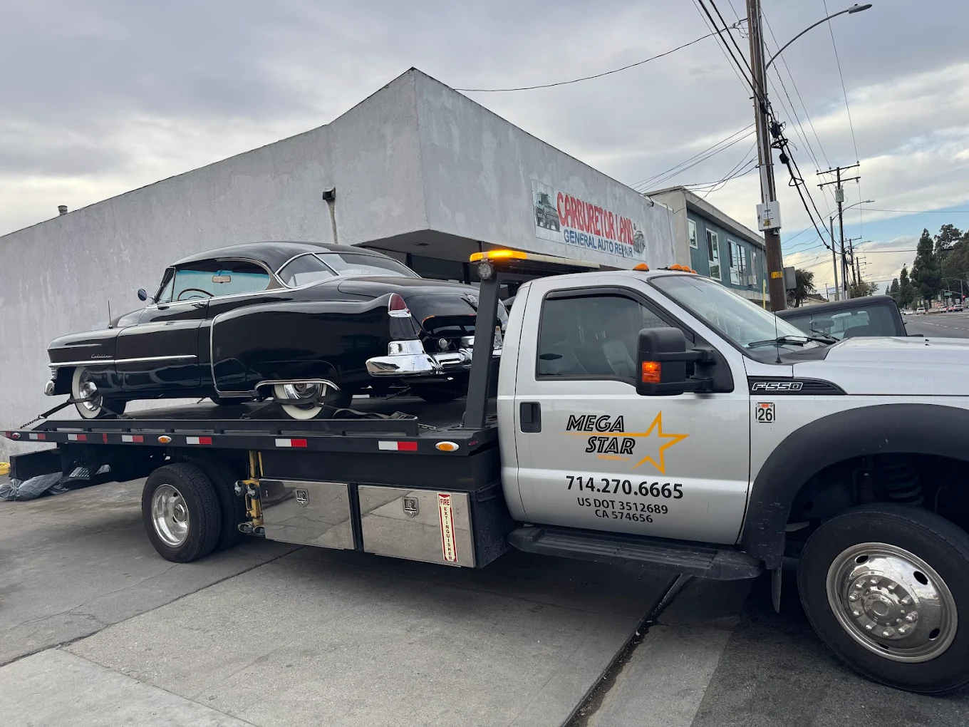 Home 5 Vinatge Car Towing in Anaheim, California