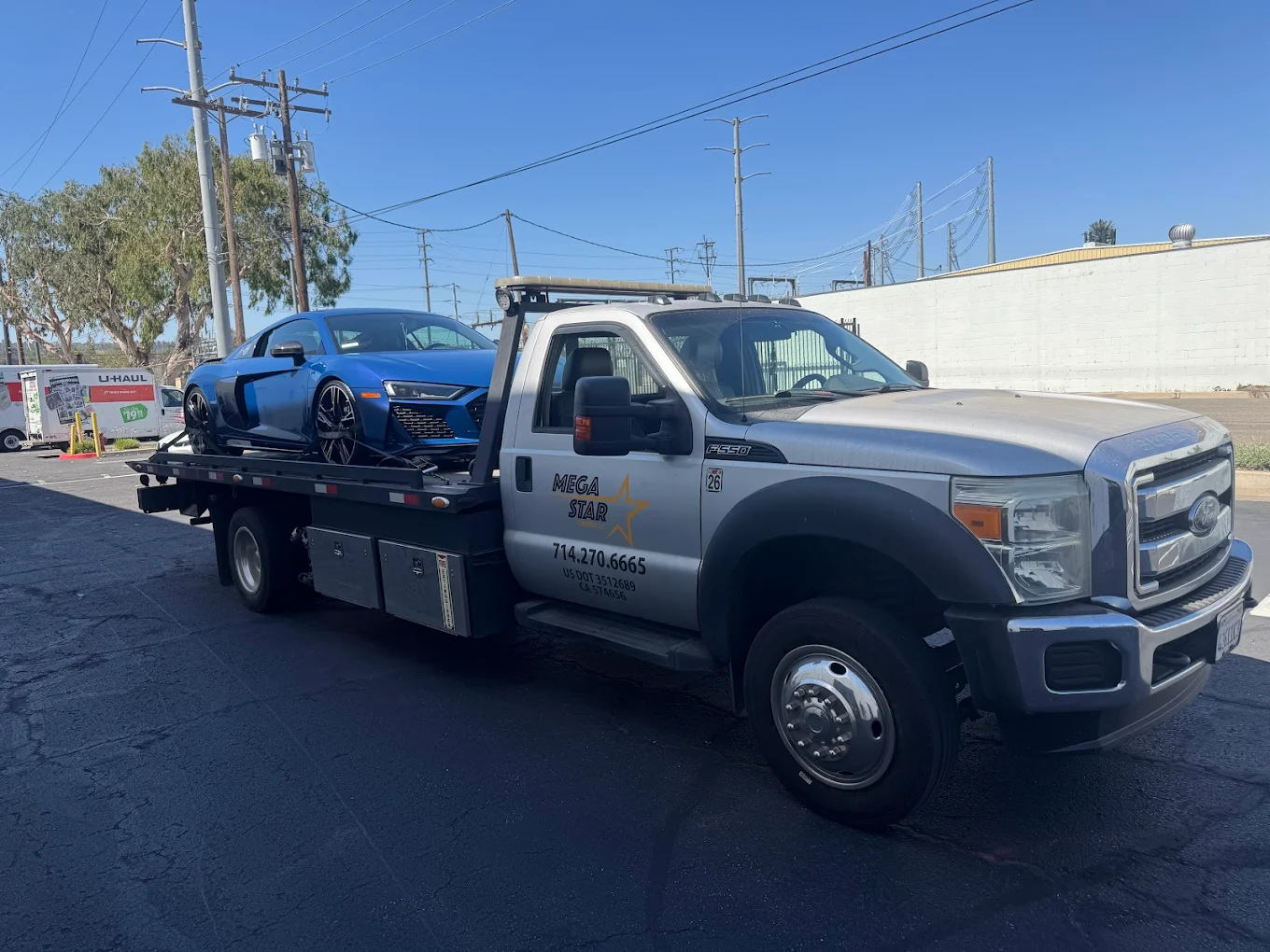 Gallery 6 Car Towing in Southern, California.